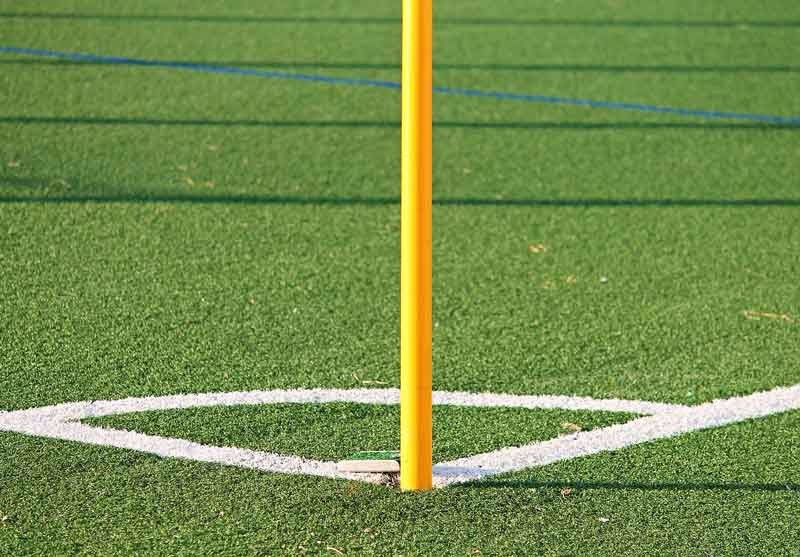 La empresa montillana Antroju construirá la pista de atletismo y el nuevo campo de fútbol de césped artificial