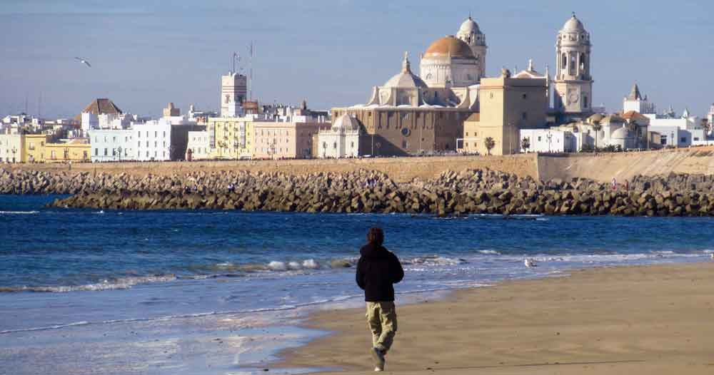 Cádiz: La playa acoge mañana (10/07/21) la I Carrera Popular Playas de Cádiz y el sábado el campeonato andaluz infantil y alevín de Acuatlón