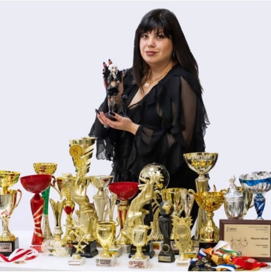 Oksana Vakukh Manicura profesional