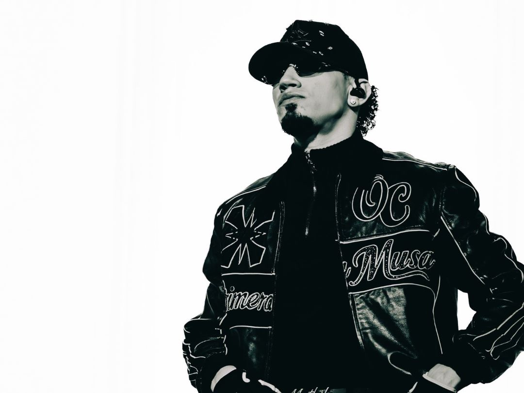 Omart Courtz Iconica