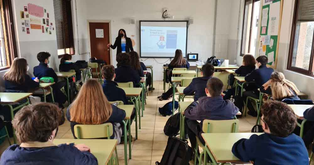 Más de 1.600 escolares de Huelva participan en el programa ‘Menores ni una Gota’, dirigido a la prevención del consumo de alcohol