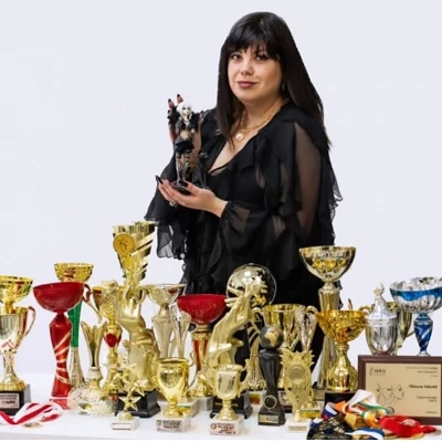 Oksana Vakukh Manicura profesional