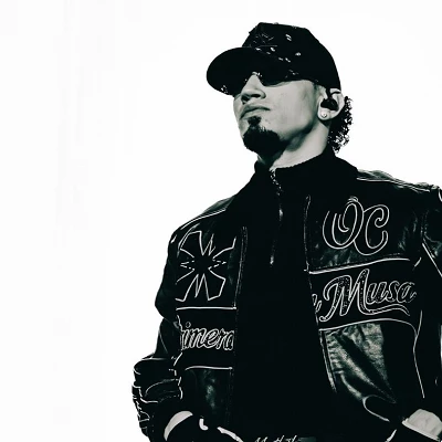 Omart Courtz Iconica